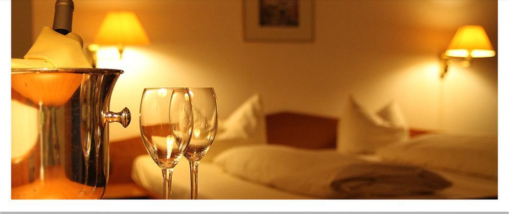 Hotel "Die Kupferpfanne" Donaustauf Zewnętrze zdjęcie